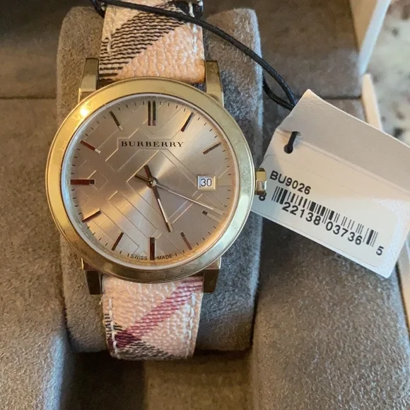 Burberry Nova Check Swiss Made Watch (With Tags) ? Burberry Burberry Nova Check Leather Band Swiss Made Quartz  main image 3